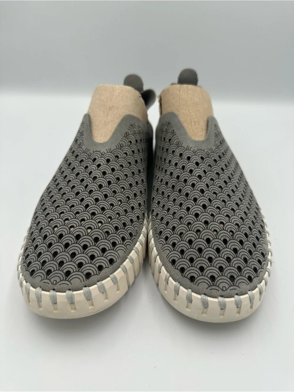 Ilse Jacobsen Slip on Size 41 Tulip Gray Nubuck Suede Shoes Perforated Comfort